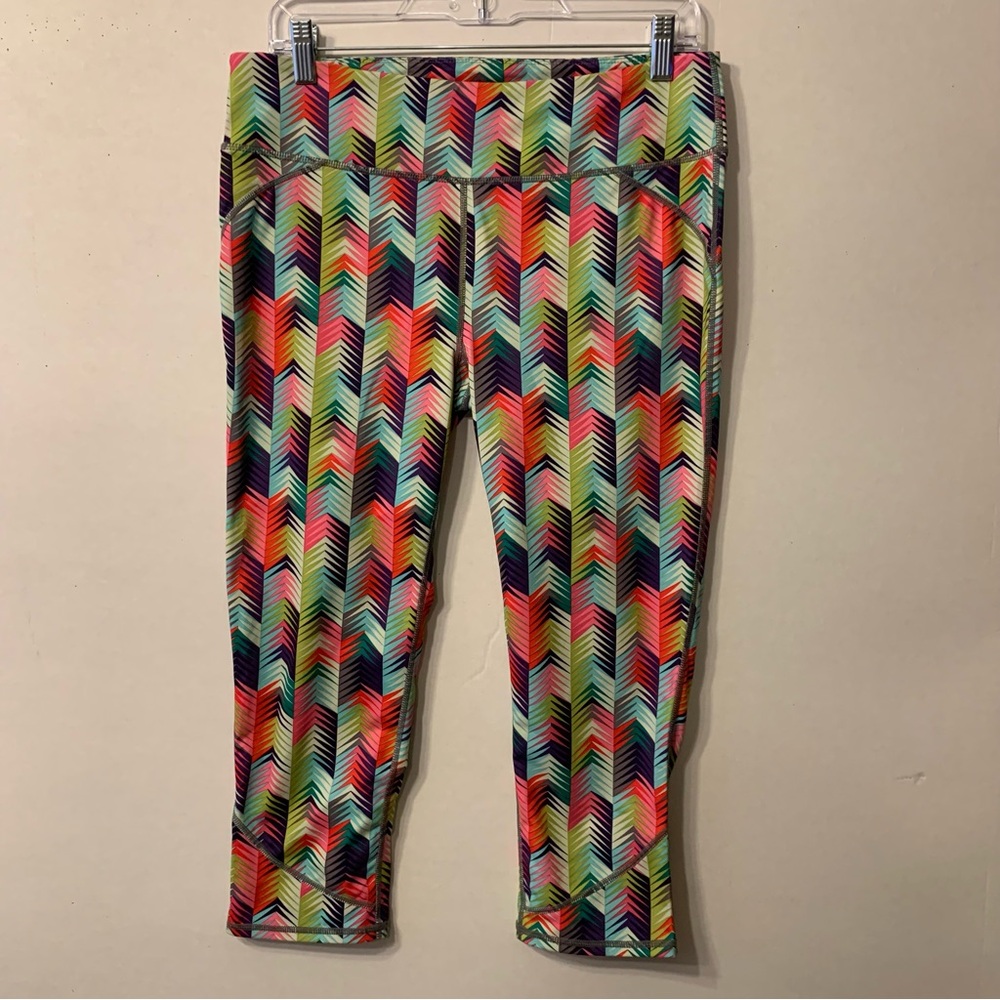 Fabletics Lima Capri Leggings Womens Size Large Max Compression UPF 50 +
